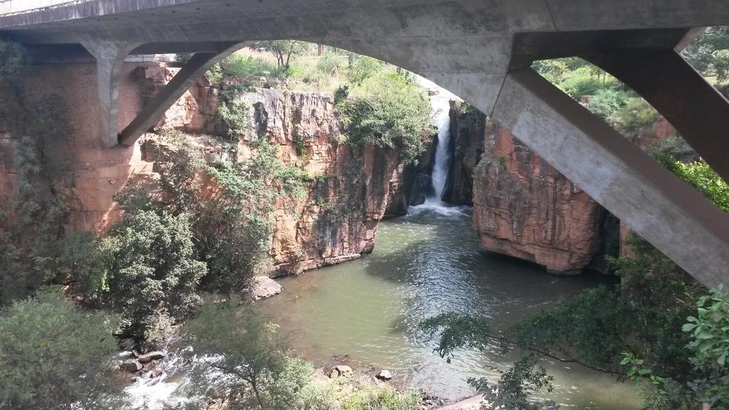 Two Falls View Саби Экстерьер фото